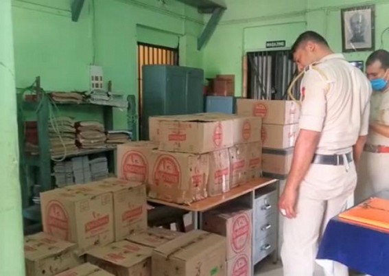 2 Arrested with Foreign Liquor Stocks from Mantri Bari Road 